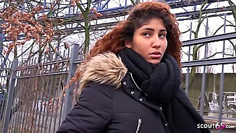 Deutscher Junge Verführt Latina-Ebony-Teenagerin Zu Intensivem Orgasmus-Sex In Einem Pickup-Casting