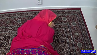 ممارسة الجنس مع امرأة أفغانية من خلفية باشتو أو طاجيكية أو هزارة أو أوزبكستانية